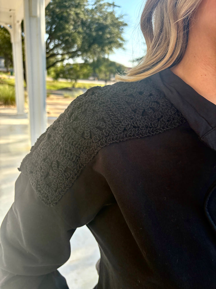 Black Kendri Pullover Top