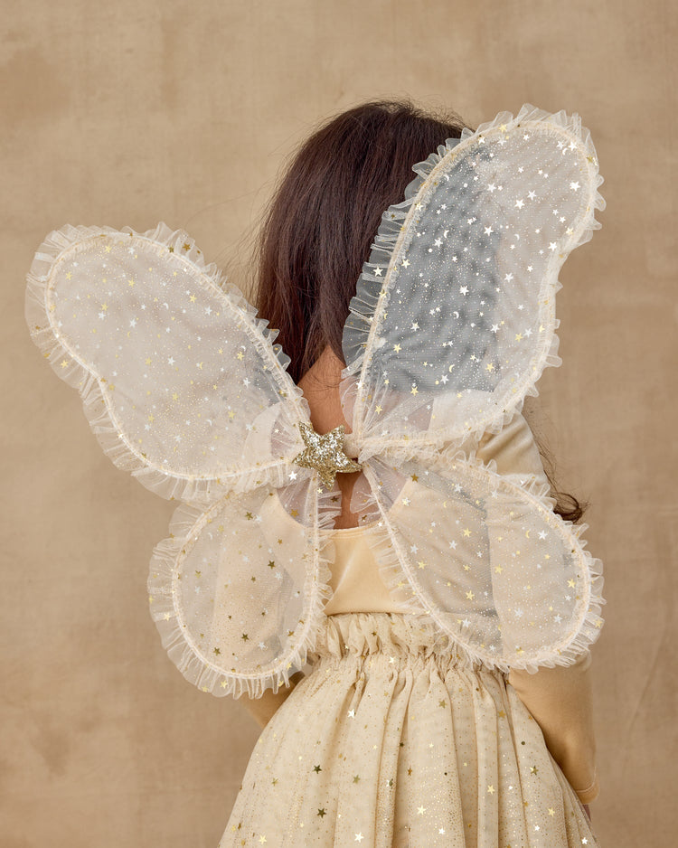 Nora Lee Wings
