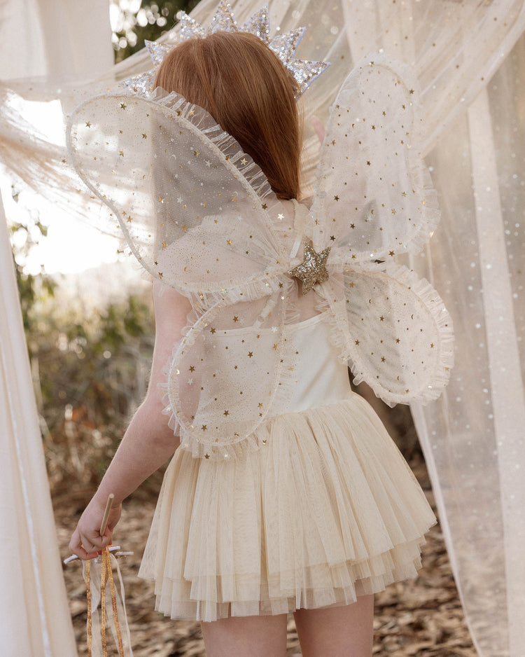 Nora Lee Wings