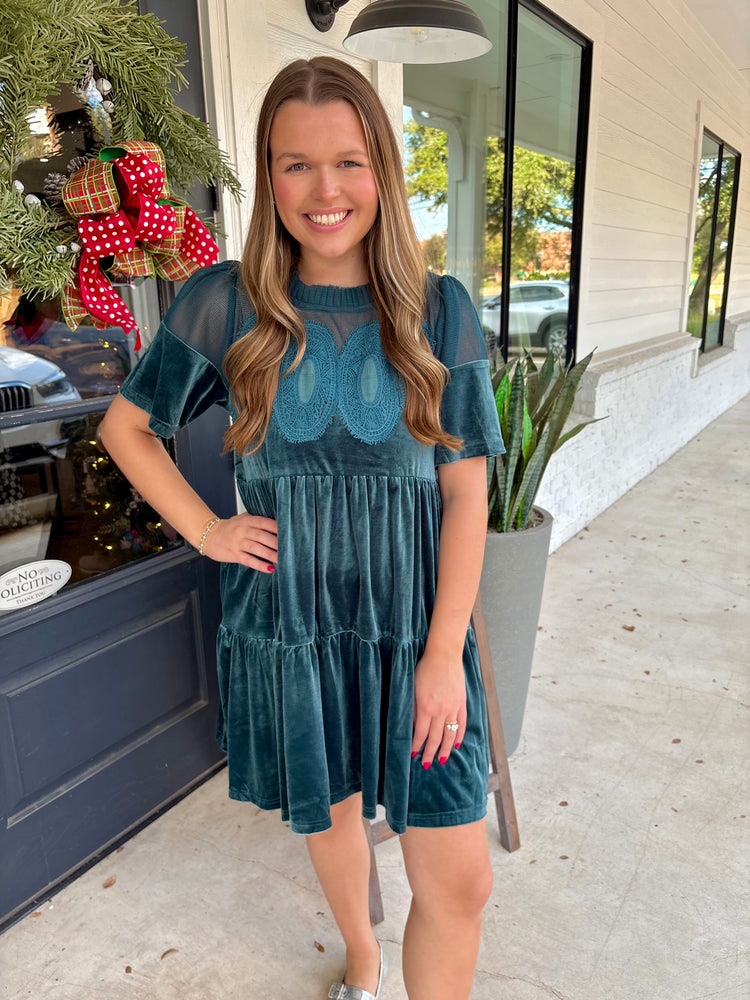 Dinner Party Chic Velvet Dress