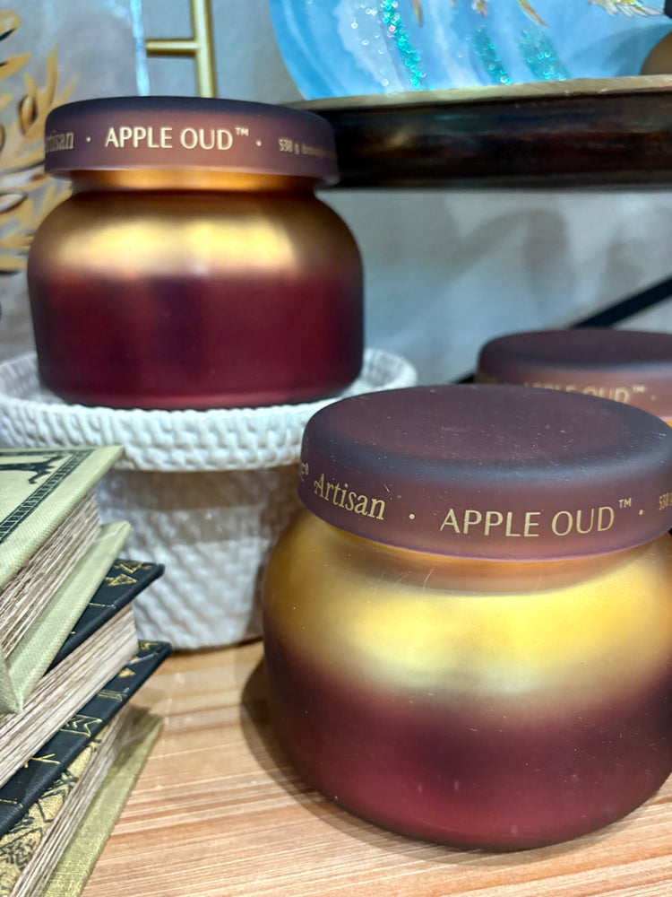 Apple Oud Artisan Tuscan Radiance Signature Candle 19oz.