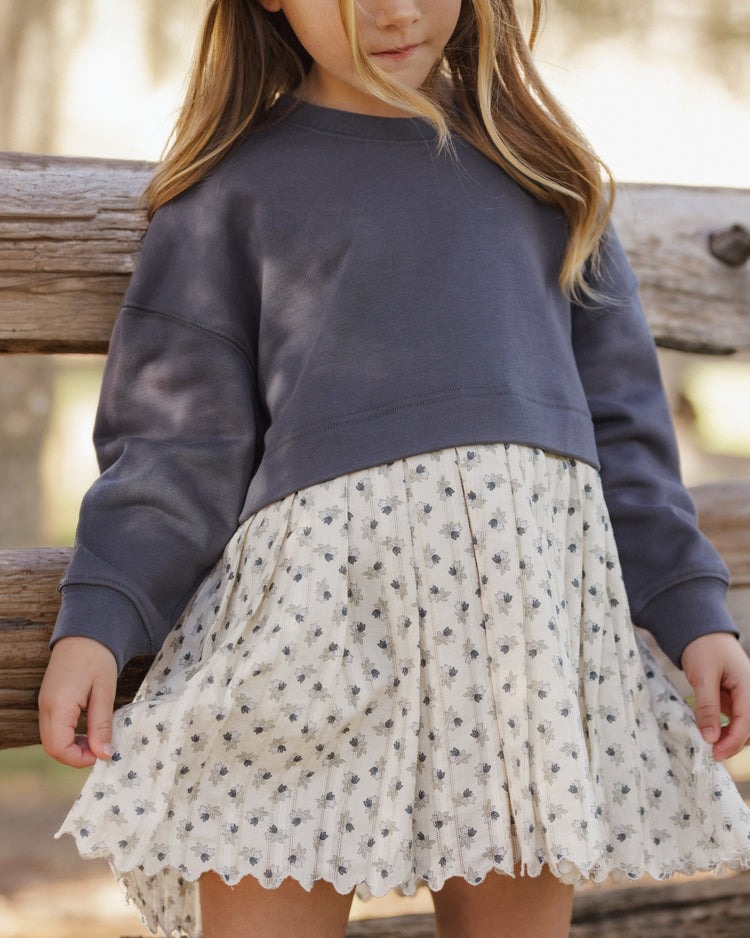 Vintage Fleur Sweatshirt Dress