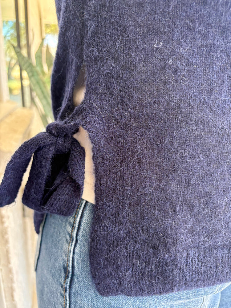 Esha Black Iris Sweater Tank